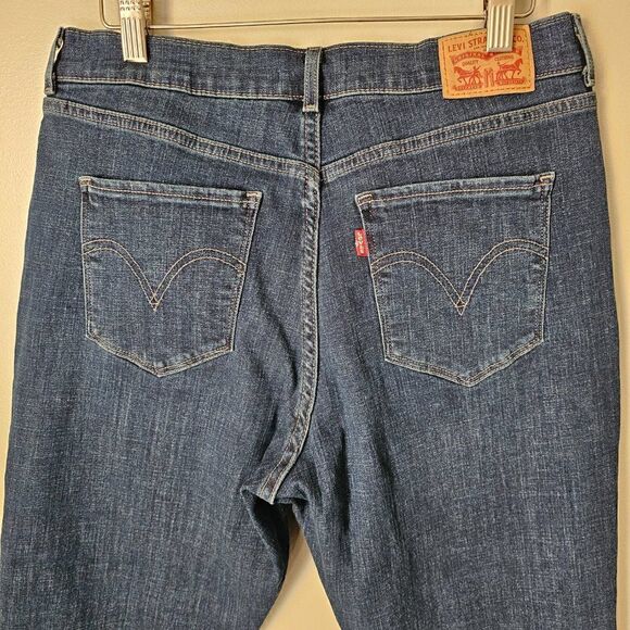 EUC LEVI'S CLASSIC STRAIGHT DARK WASH JEANS SIZE 12 S W 31 L 28 - Picture 4 of 15